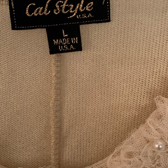 Cal Style Sweater - Picture 2 of 5